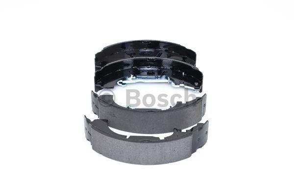 Bosch Brake shoe set – price 143 PLN