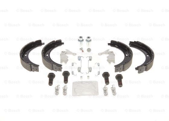 Handbrake shoes Bosch 0 204 113 811