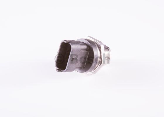Bosch Fuel pressure sensor – price 643 PLN