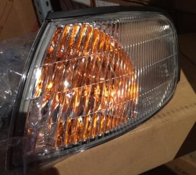Side indicator Nissan Almera: 261351N025 Nissan Indicator light
