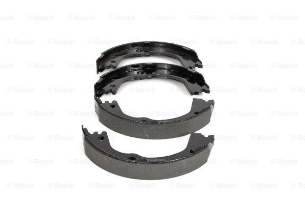 Handbrake shoes Bosch 0 986 487 947