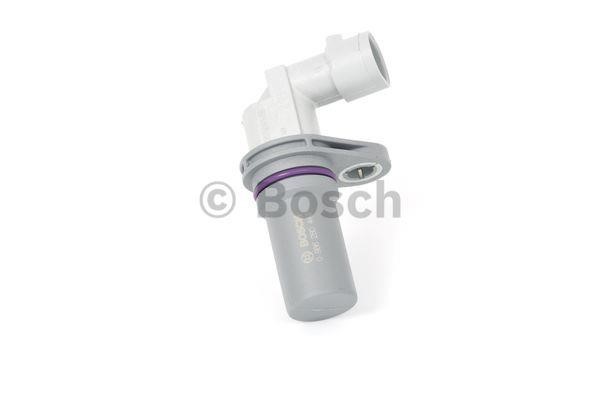 Bosch Crankshaft position sensor – price 102 PLN