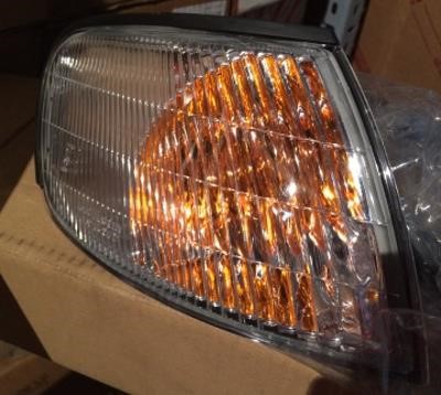 Side indicator Nissan Almera: 261301N025 Nissan Indicator light