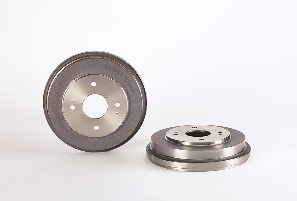 Brembo 14.6754.10 Brake drum 14675410