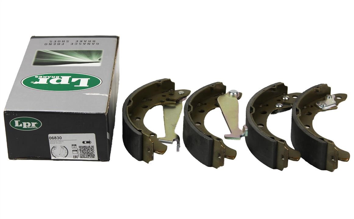 Brake shoe set LPR 06830