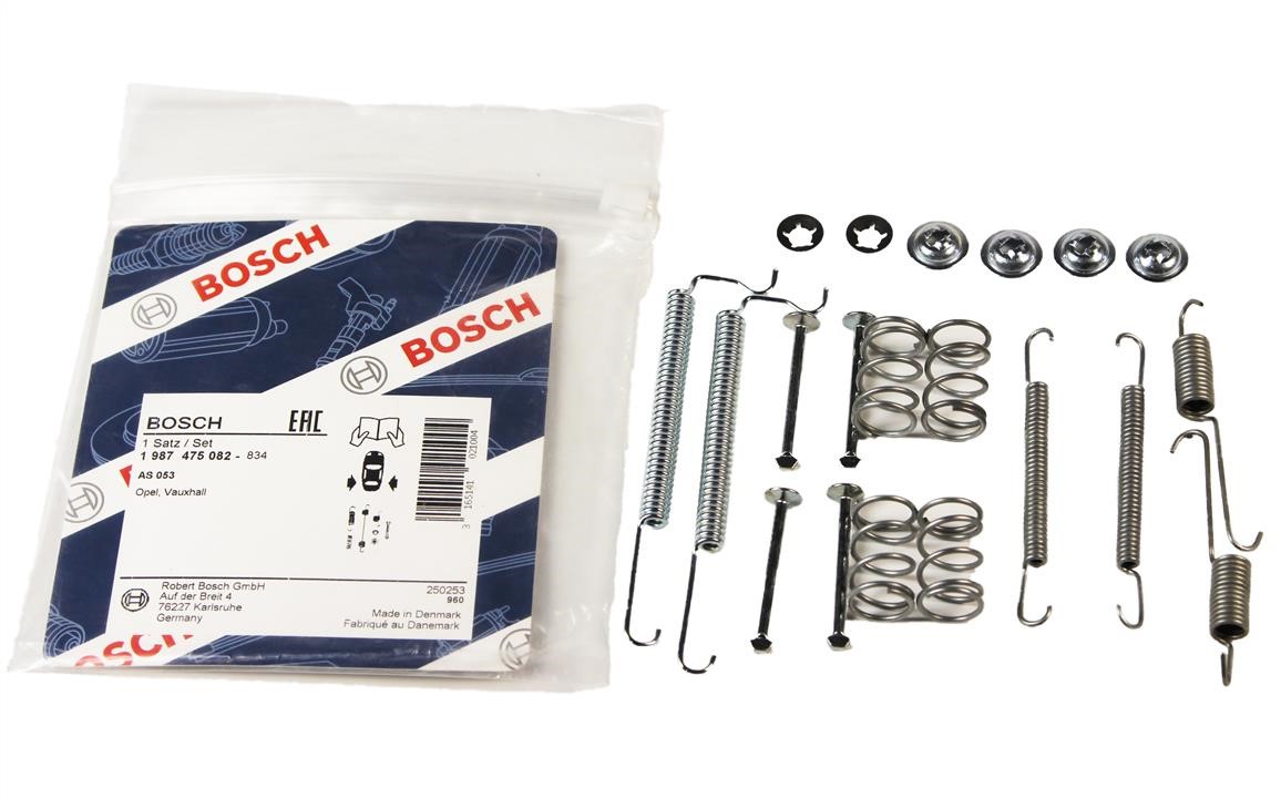 Brake pad fitting kit Bosch 1 987 475 082