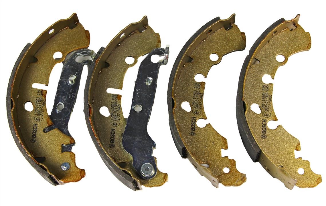 Bosch 0 986 487 599 Brake shoe set 0986487599