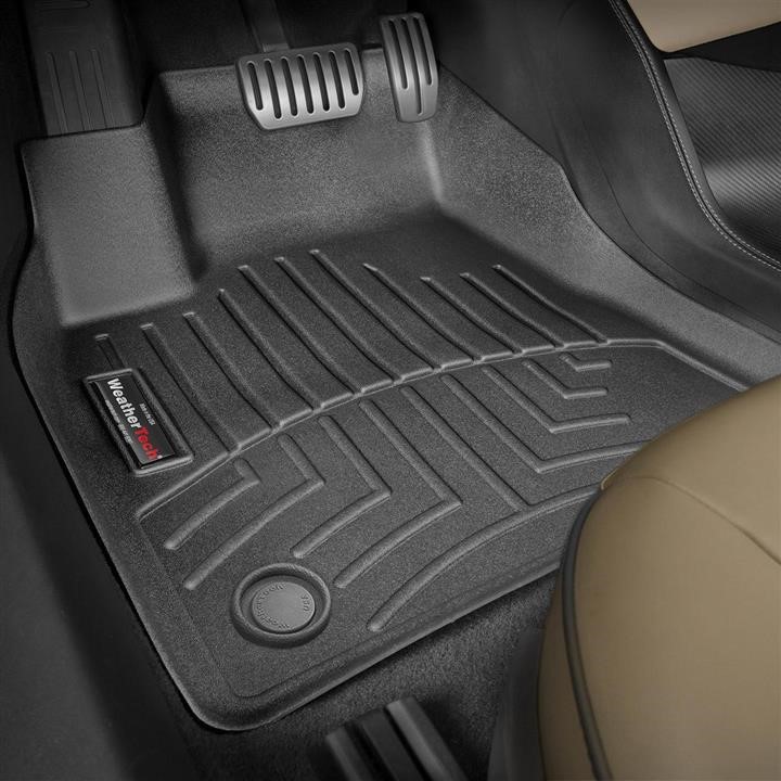 Buy Weathertech 448121 at a low price in United Arab Emirates!