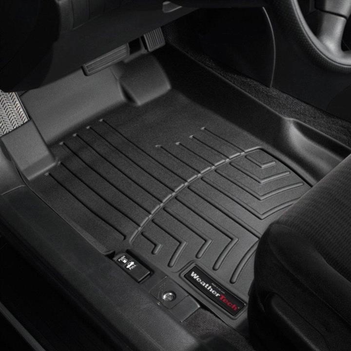 Buy Weathertech 440601 at a low price in United Arab Emirates!