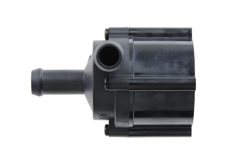 Additional coolant pump NTY CPZ-FR-001