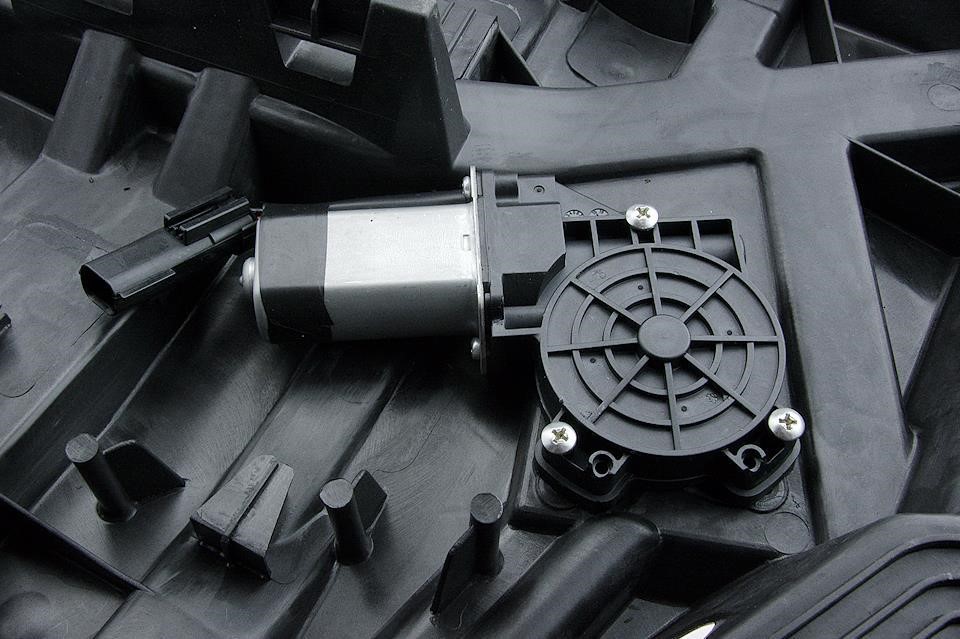 Power window left NTY EPS-CH-032S