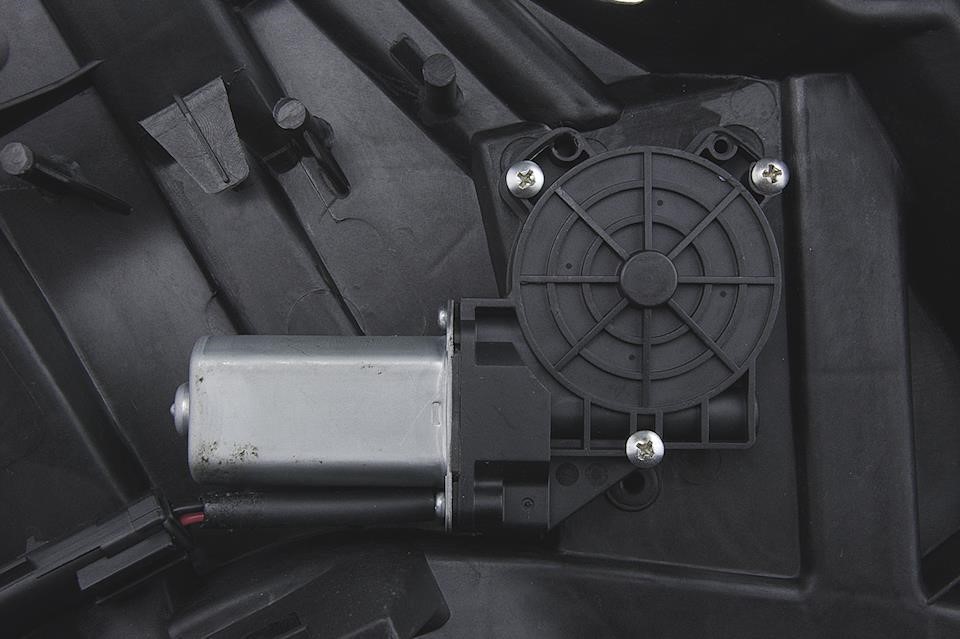 Power window left NTY EPS-CH-033S