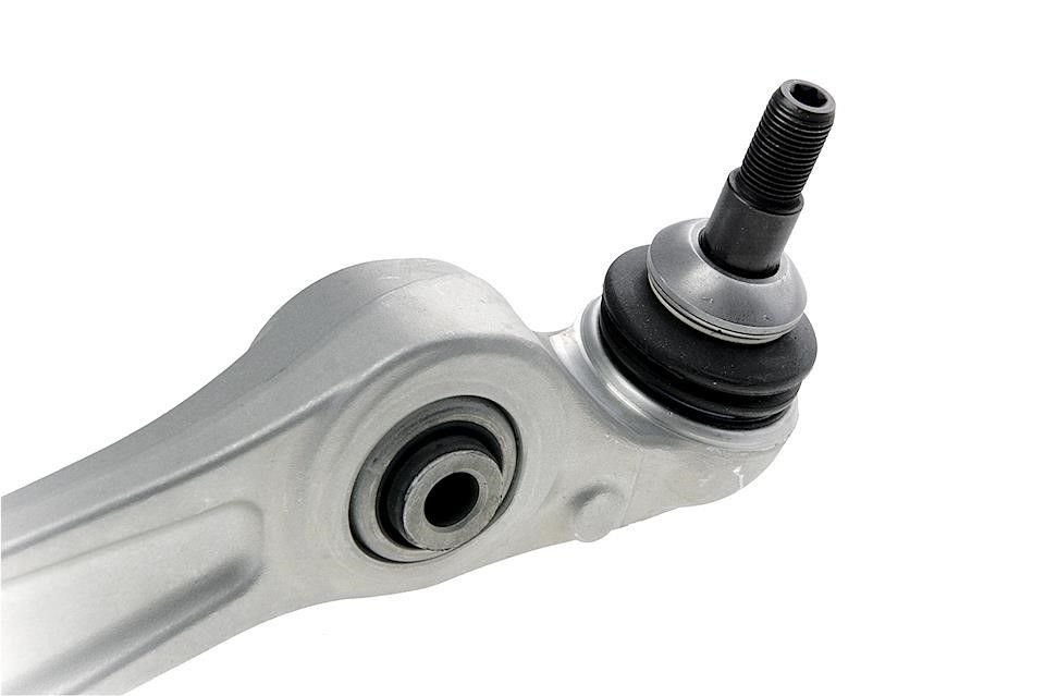 Suspension arm front right NTY ZWD-BM-025