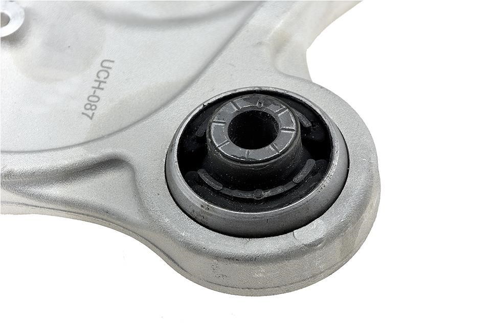 Front right lower control arm NTY ZWD-CH-087