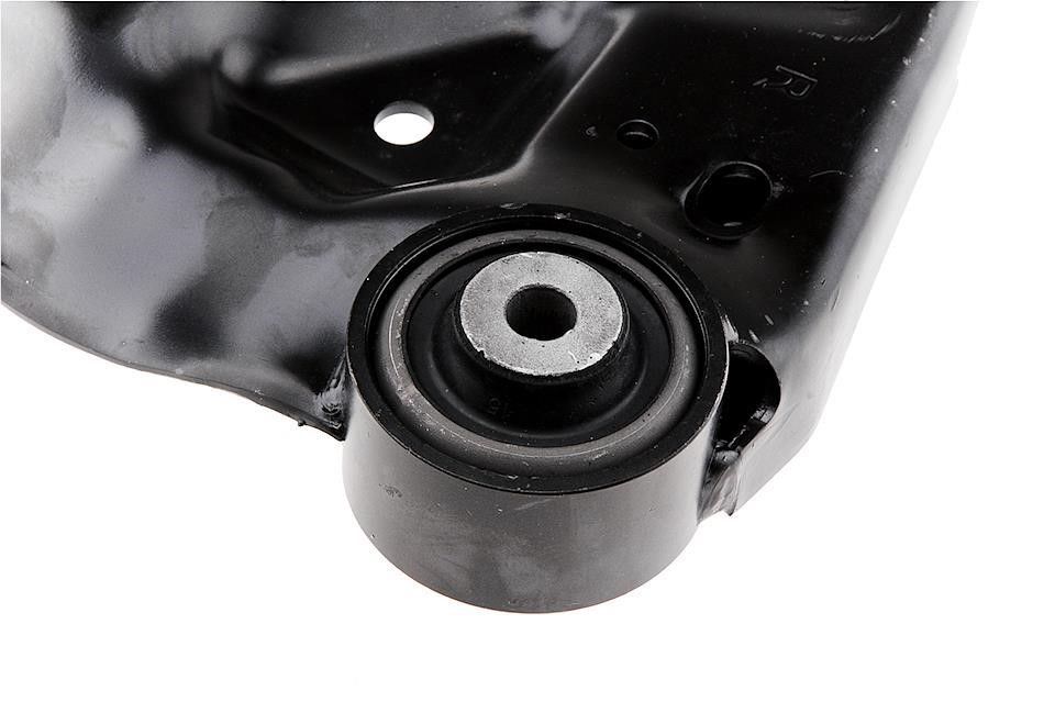 Front right lower control arm NTY ZWD-ME-048