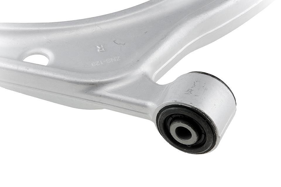 Front right lower control arm NTY ZWD-NS-129