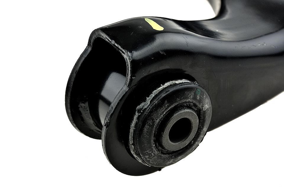 Front left lower control arm NTY ZWD-SA-003