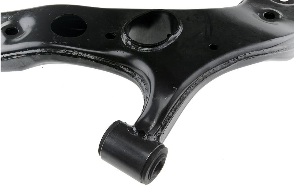 Front right lower control arm NTY ZWD-TY-202