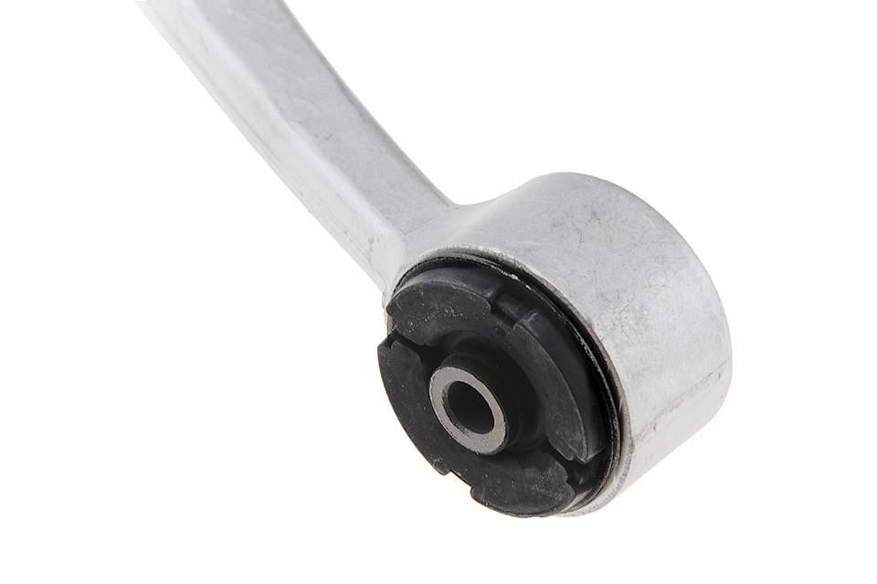 Suspension arm front upper right NTY ZWG-TY-003