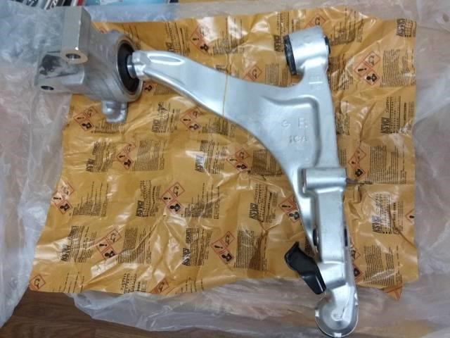 545001DR0A Nissan Front right lower control arm