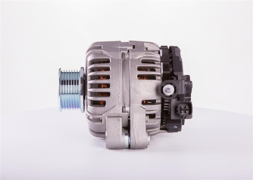 Bosch Alternator – price 920 PLN