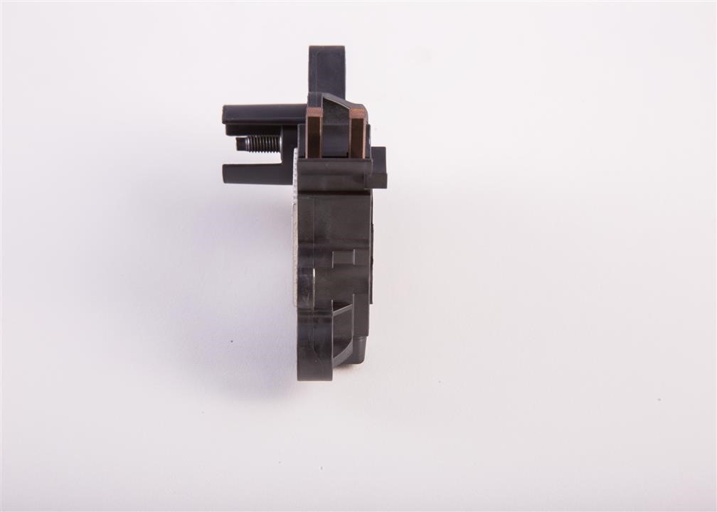Buy Bosch 0272220733 – good price at EXIST.AE!