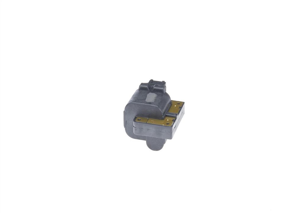 Ignition coil Bosch 0 986 221 025