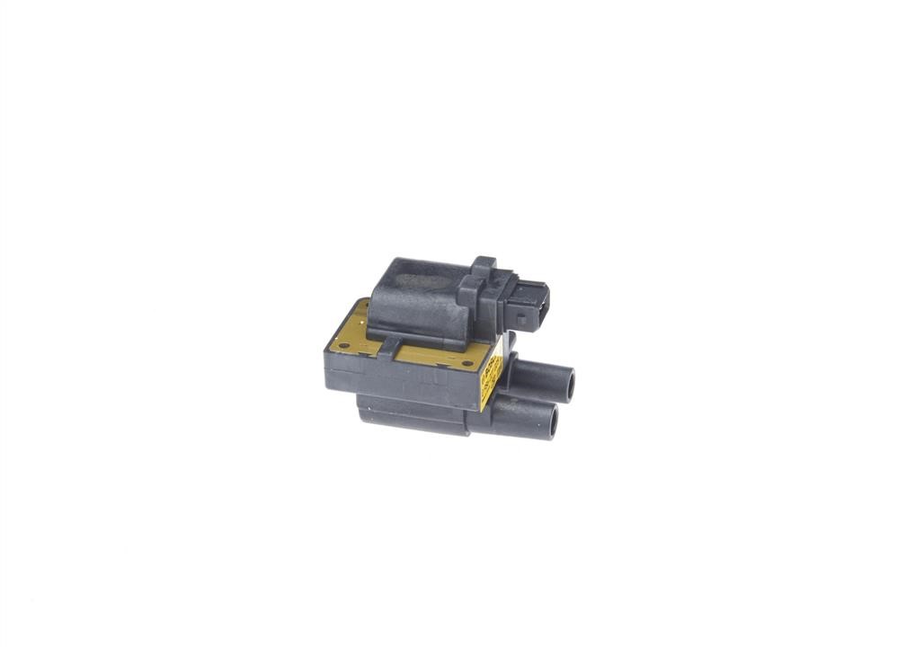Buy Bosch 0 986 221 025 at a low price in United Arab Emirates!