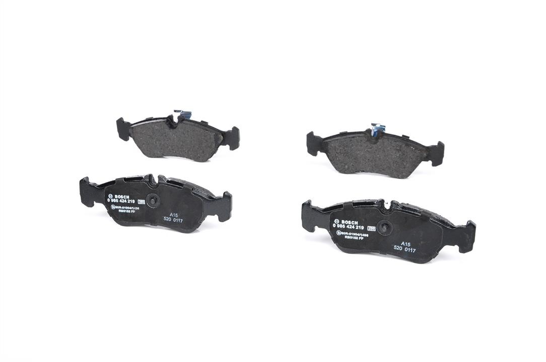 Brake pad set Bosch 0 986 424 219