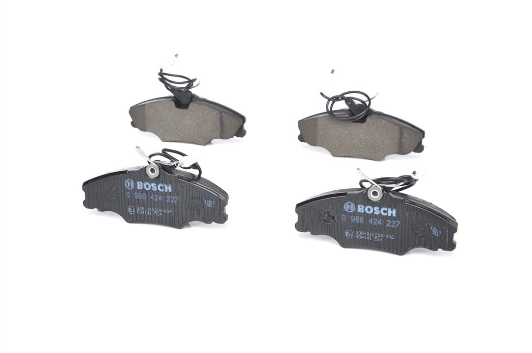 Brake pad set Bosch 0 986 424 227