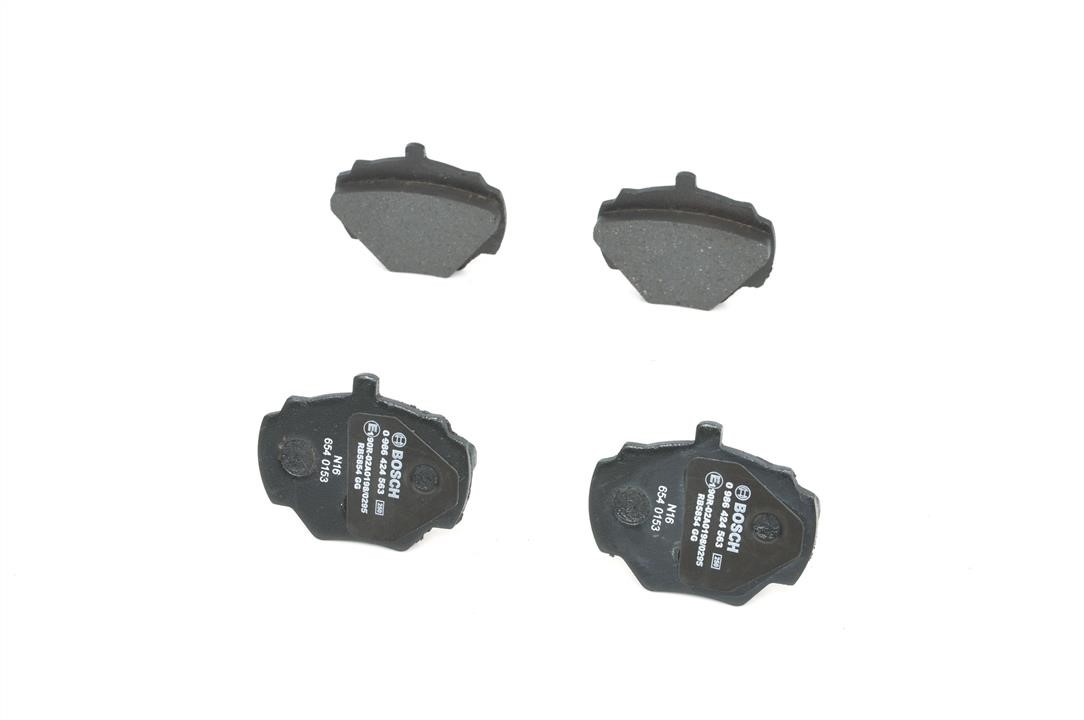 Brake pad set Bosch 0 986 424 563