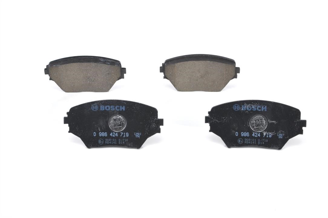 Bosch Brake pad set – price 157 PLN