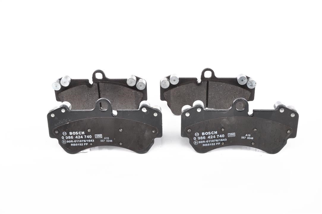 Bosch Brake pad set – price 277 PLN