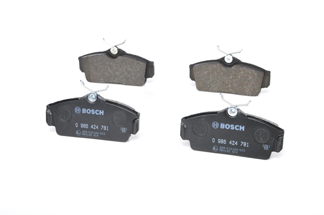 Brake pad set Bosch 0 986 424 781