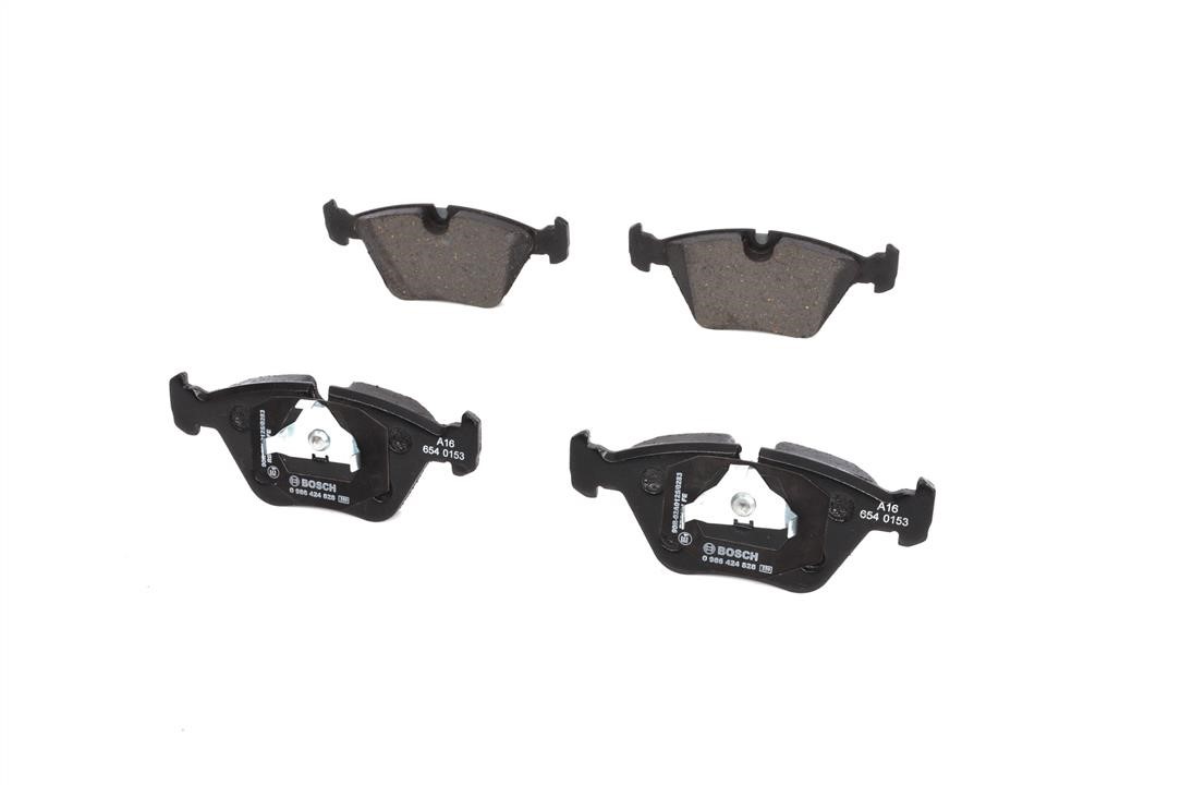 Brake pad set Bosch 0 986 424 828