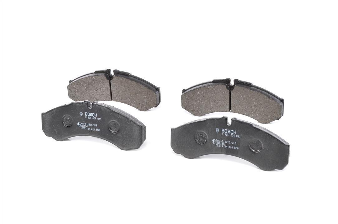 Brake pad set Bosch 0 986 424 833