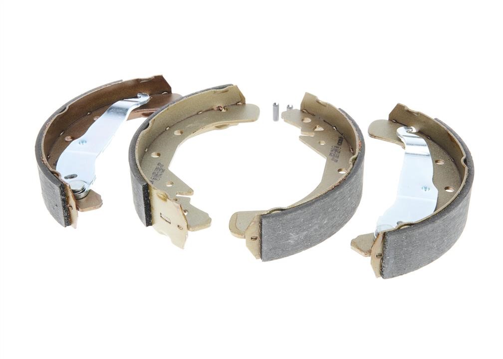 Brake shoe set Bosch 0 986 487 554
