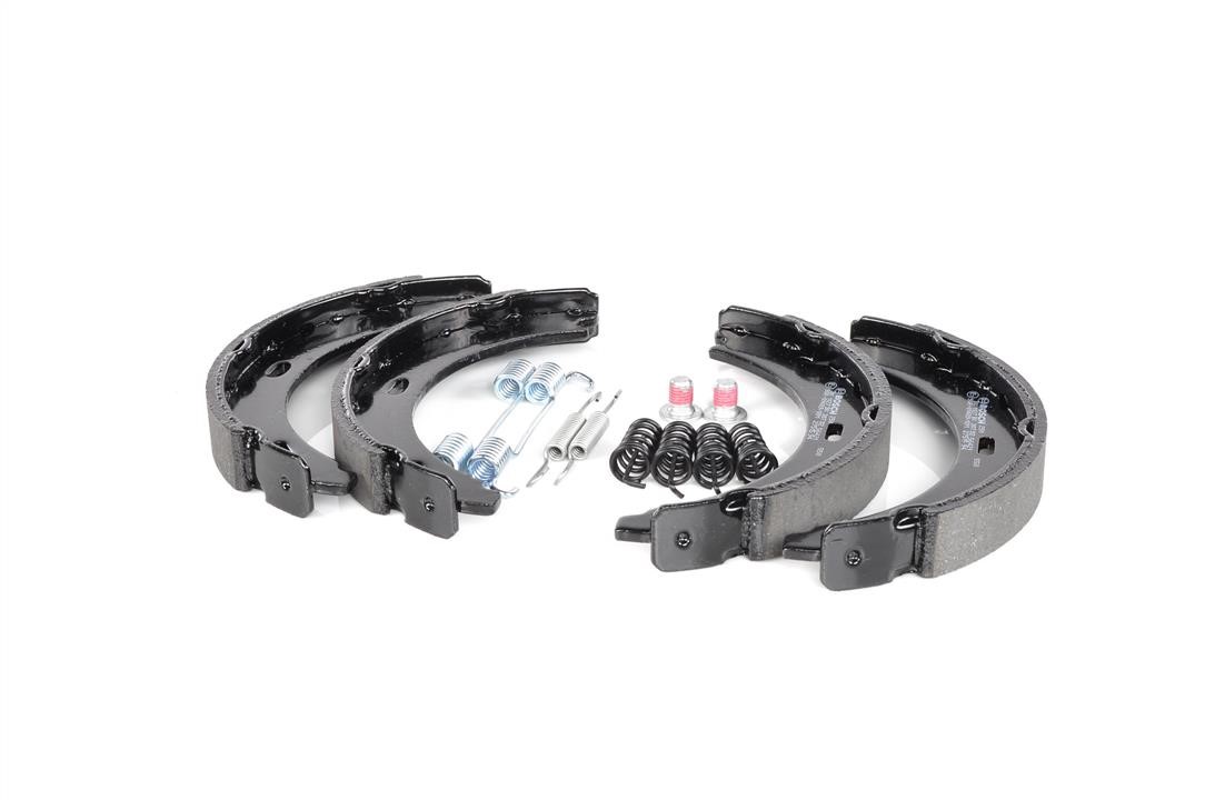 Handbrake shoes Bosch 0 986 487 582