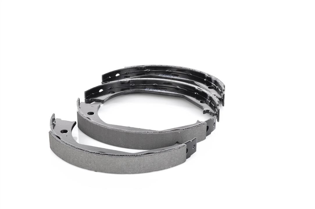 Handbrake shoes Bosch 0 986 487 607