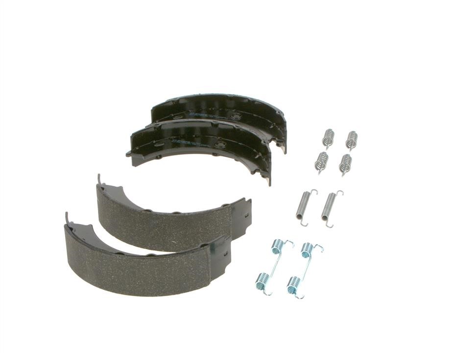 Handbrake shoes Bosch 0 986 487 611