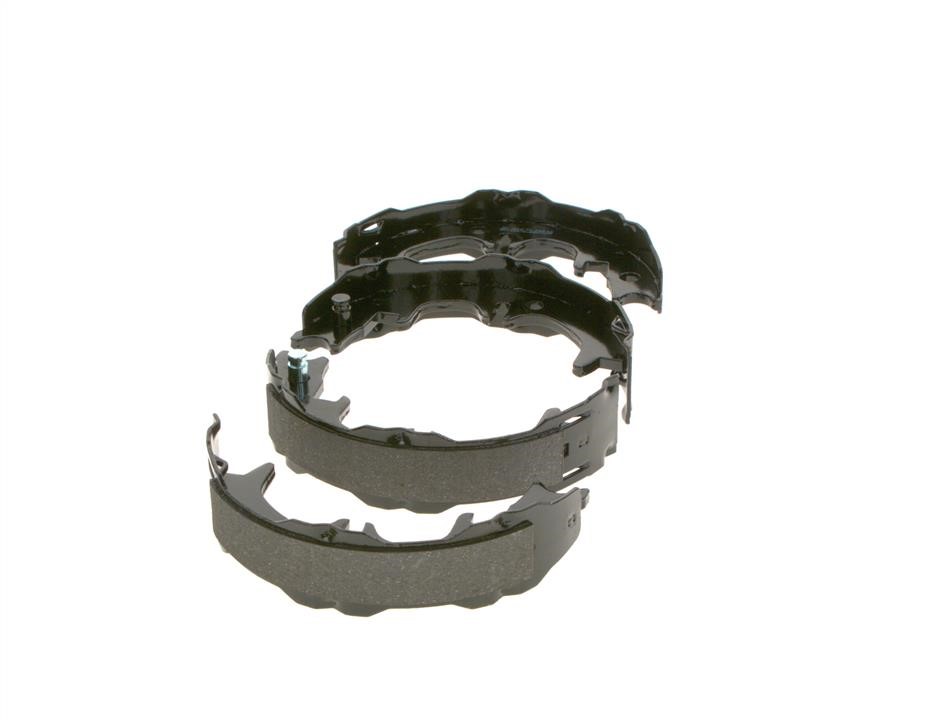 Handbrake shoes Bosch 0 986 487 680