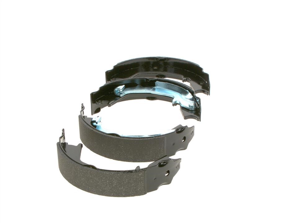 Handbrake shoes Bosch 0 986 487 711