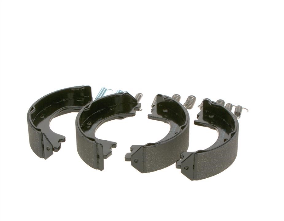 Handbrake shoes Bosch 0 986 487 751