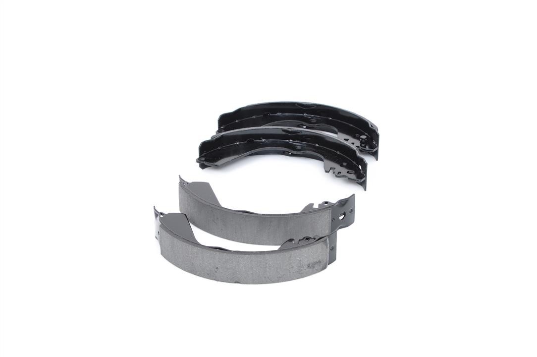 Brake shoe set Bosch 0 986 487 928