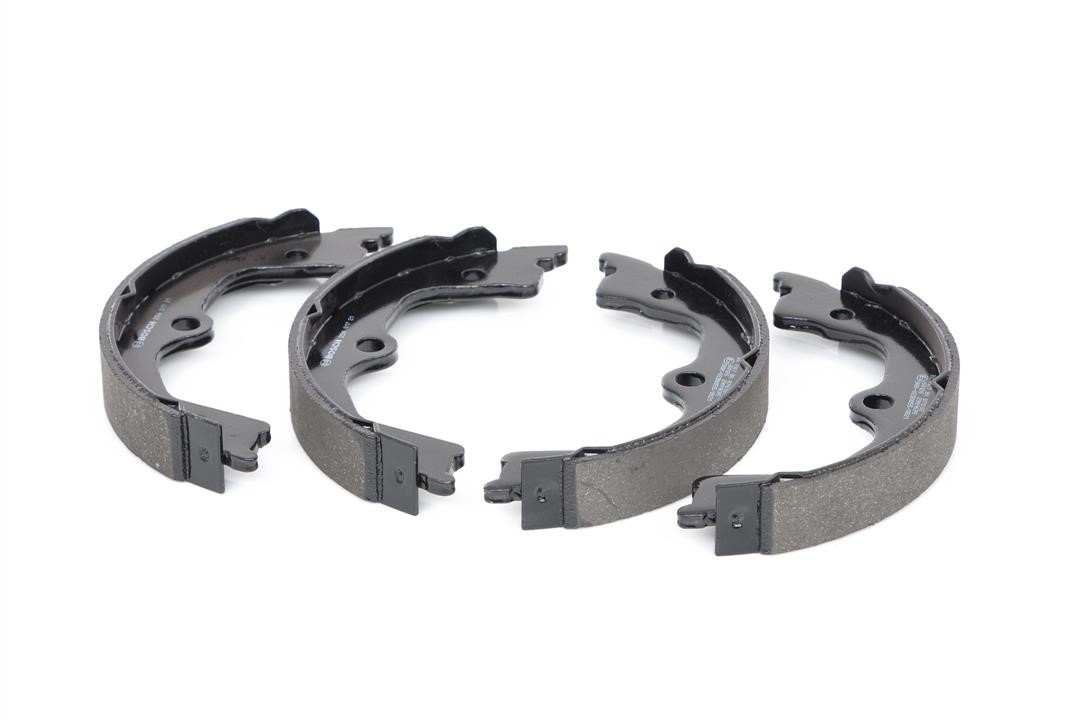 Handbrake shoes Bosch 0 986 487 931