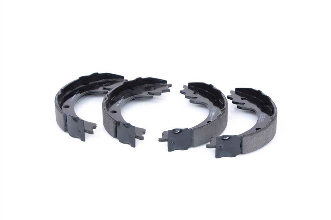 Handbrake shoes Bosch 0 986 487 935