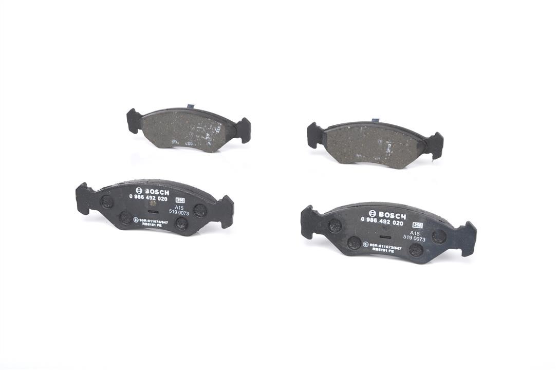 Brake pad set Bosch 0 986 492 020