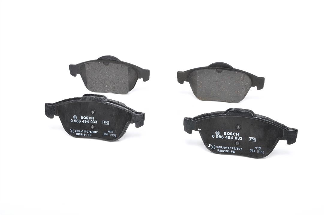 Brake pad set Bosch 0 986 494 033