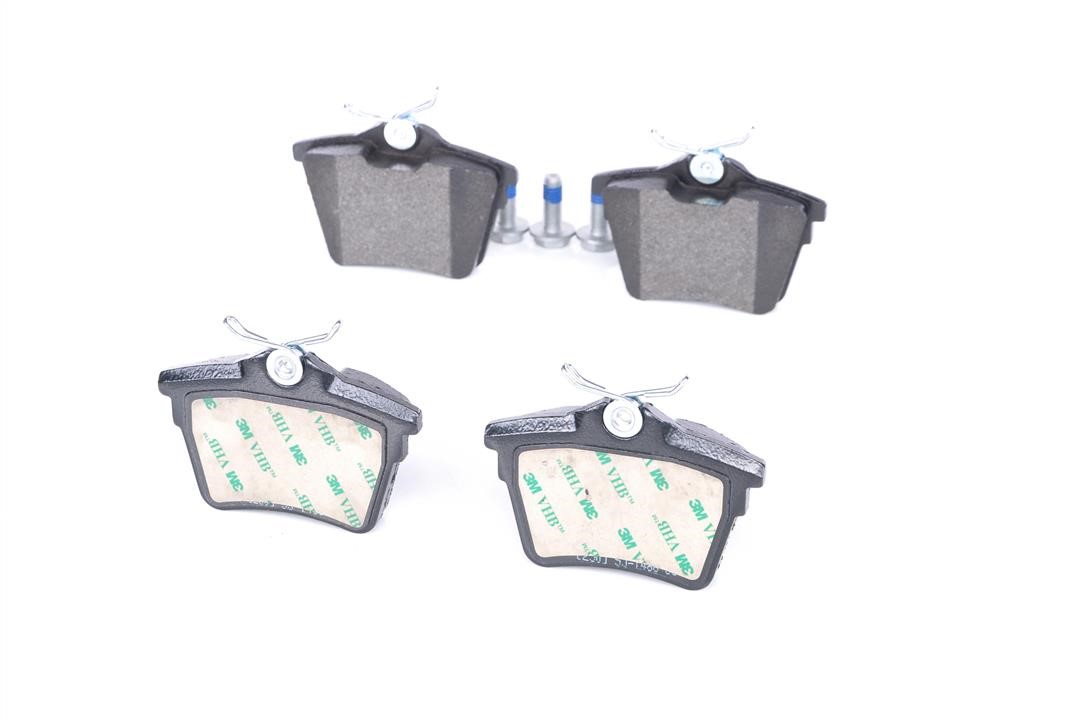 Brake pad set Bosch 0 986 494 095