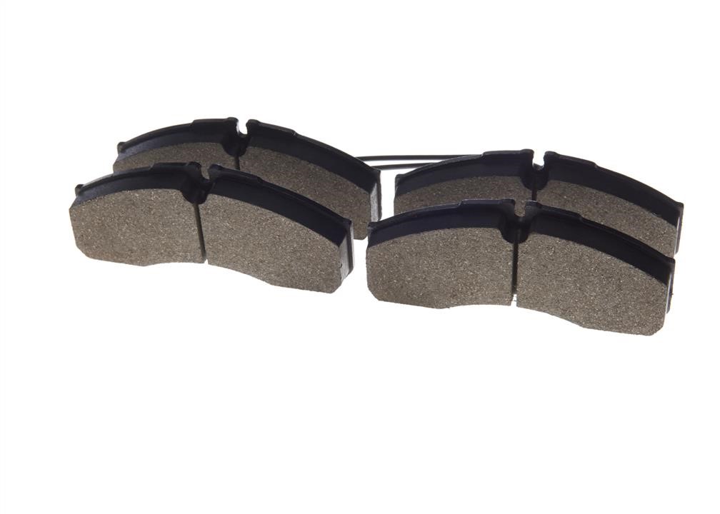 Brake pad set Bosch 0 986 494 273